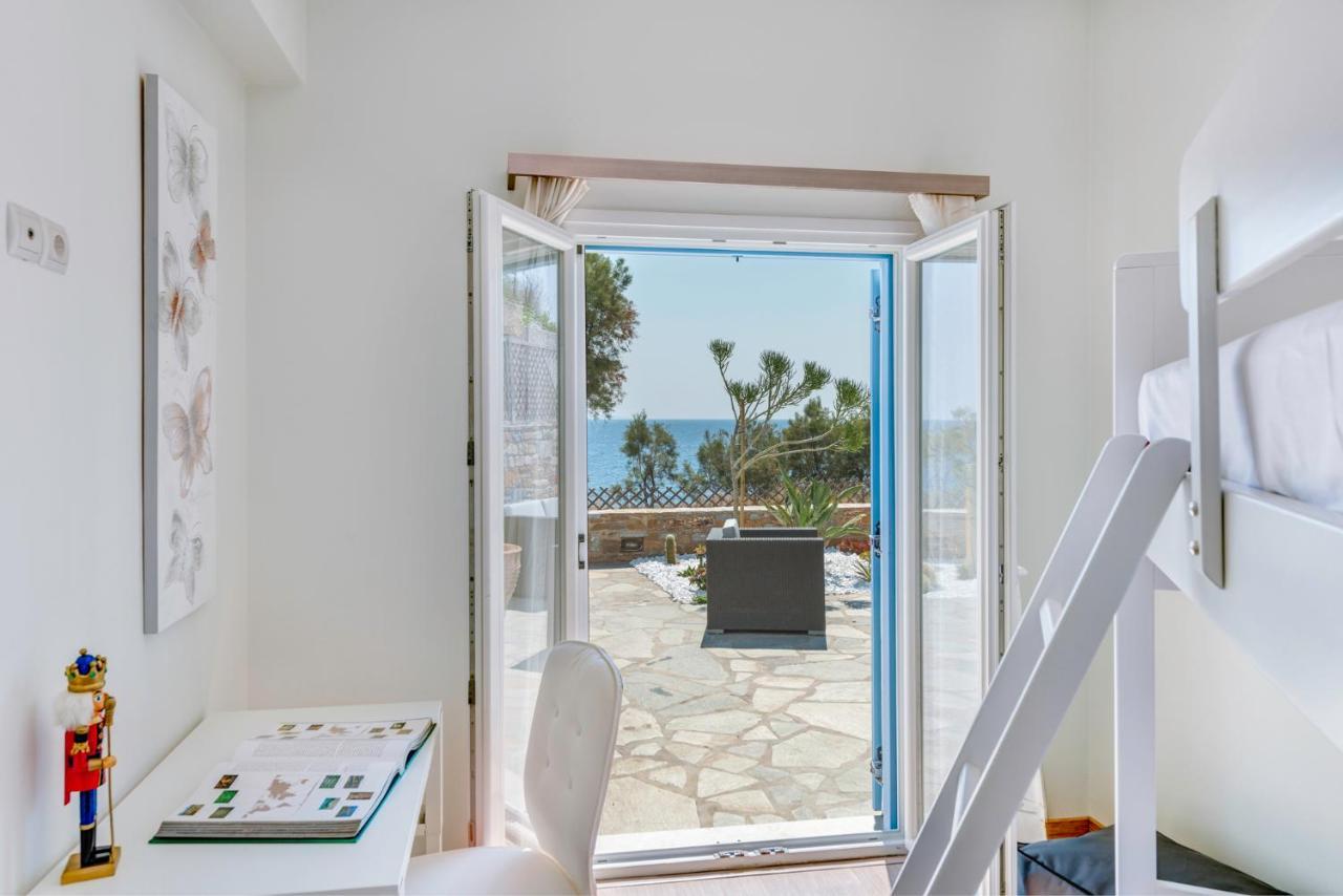 Maria Fabrika Syros Villa Vári